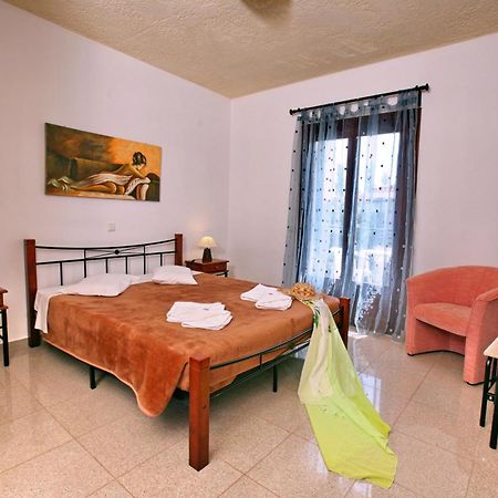 Hotel Pela Skala Kallonis Exteriér fotografie