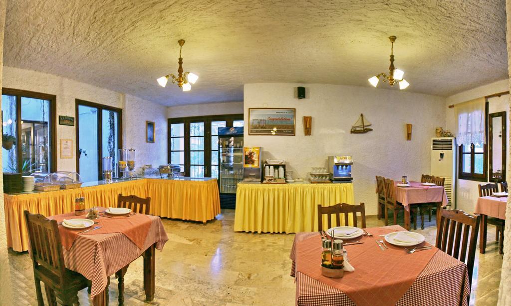 Hotel Pela Skala Kallonis Exteriér fotografie