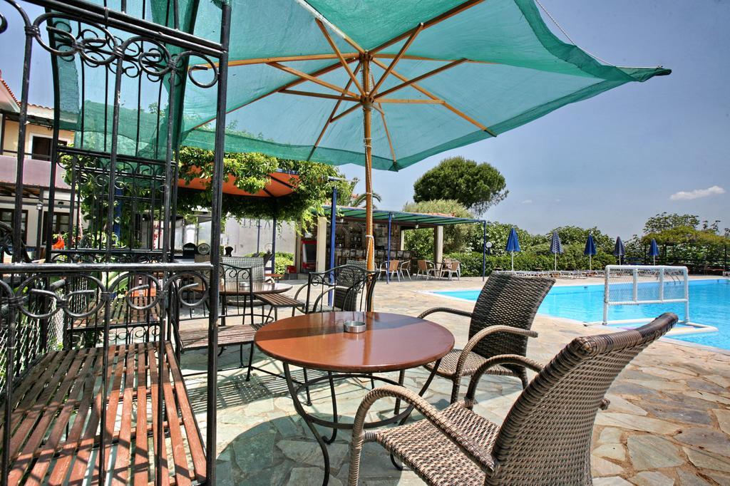 Hotel Pela Skala Kallonis Exteriér fotografie