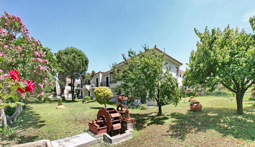 Hotel Pela Skala Kallonis Exteriér fotografie