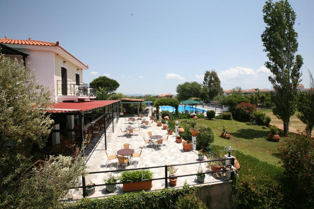 Hotel Pela Skala Kallonis Exteriér fotografie